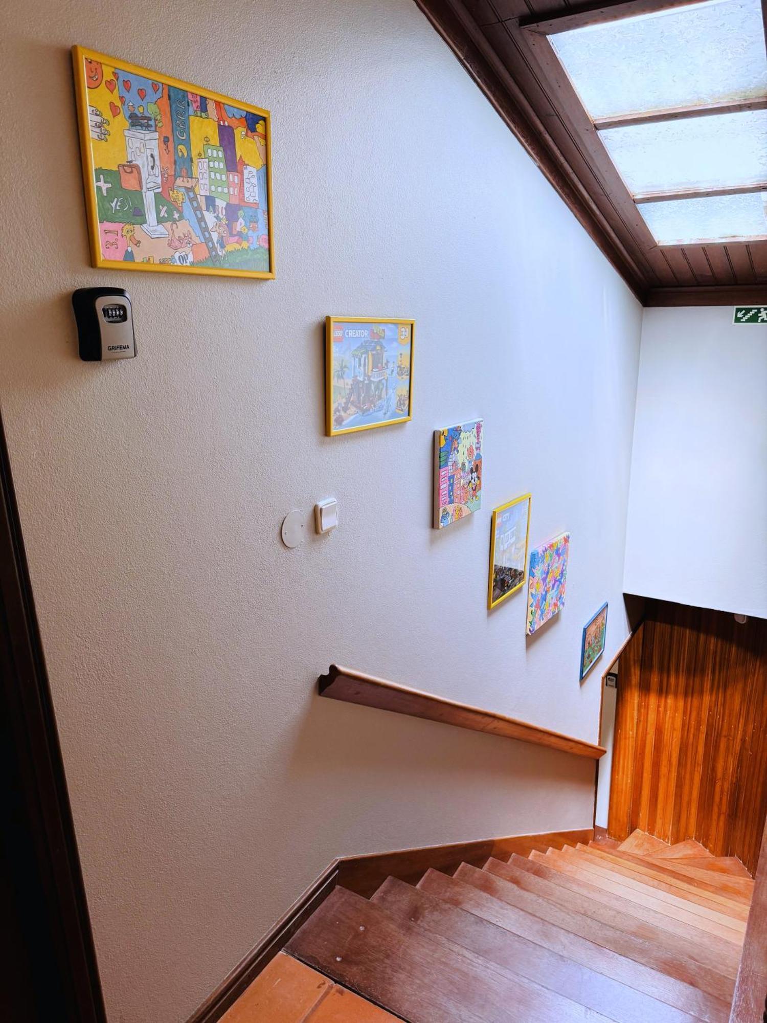 ホテル Leiria Side エクステリア 写真
