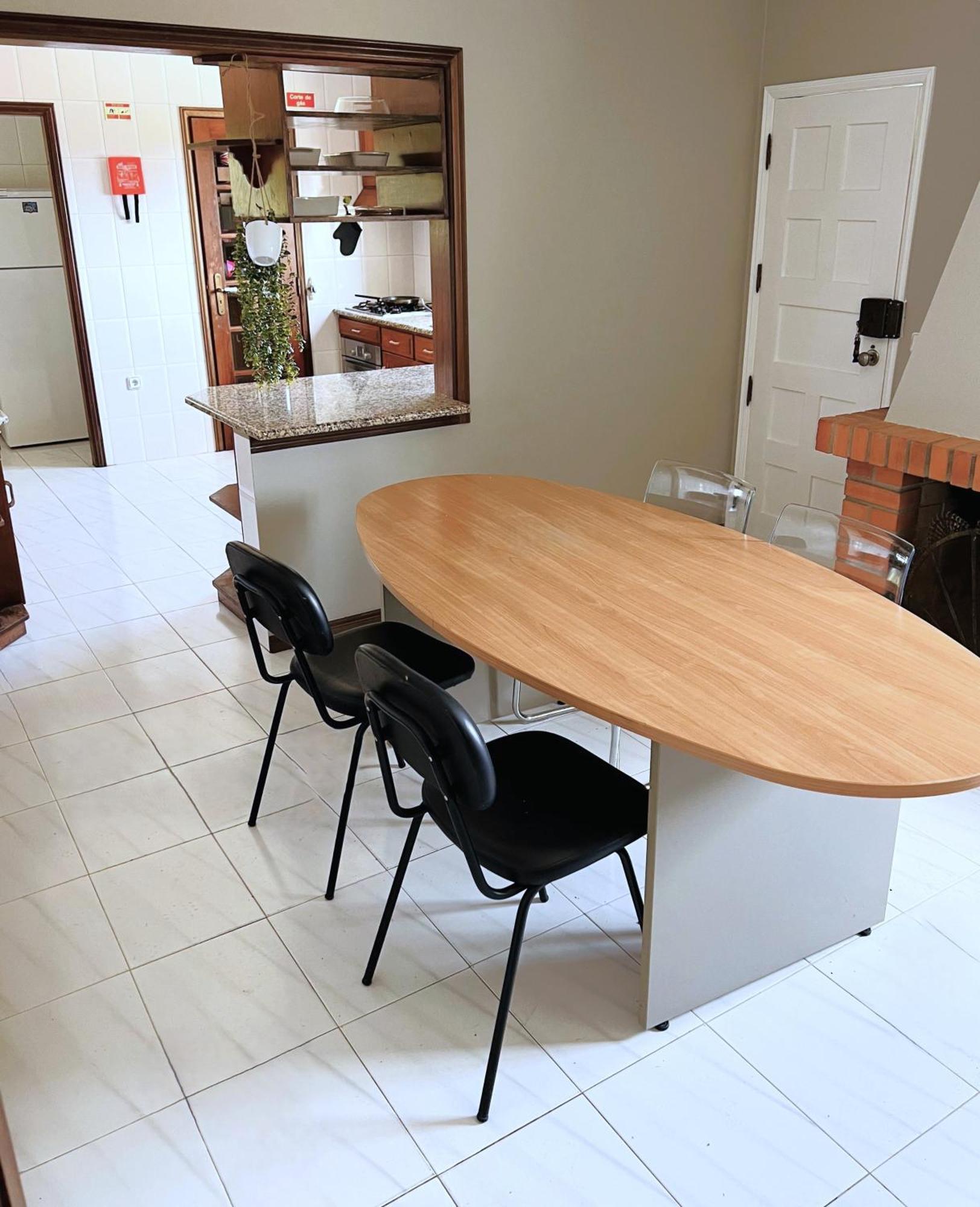 ホテル Leiria Side エクステリア 写真